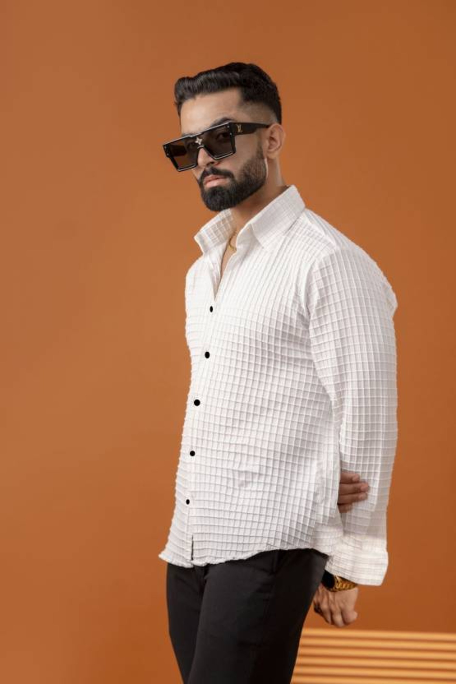 BLUECORP ENTERPRISE Men's White Textured Cotton Shirt, Quilted Pattern, Button-Down Collar, Full Sleeves