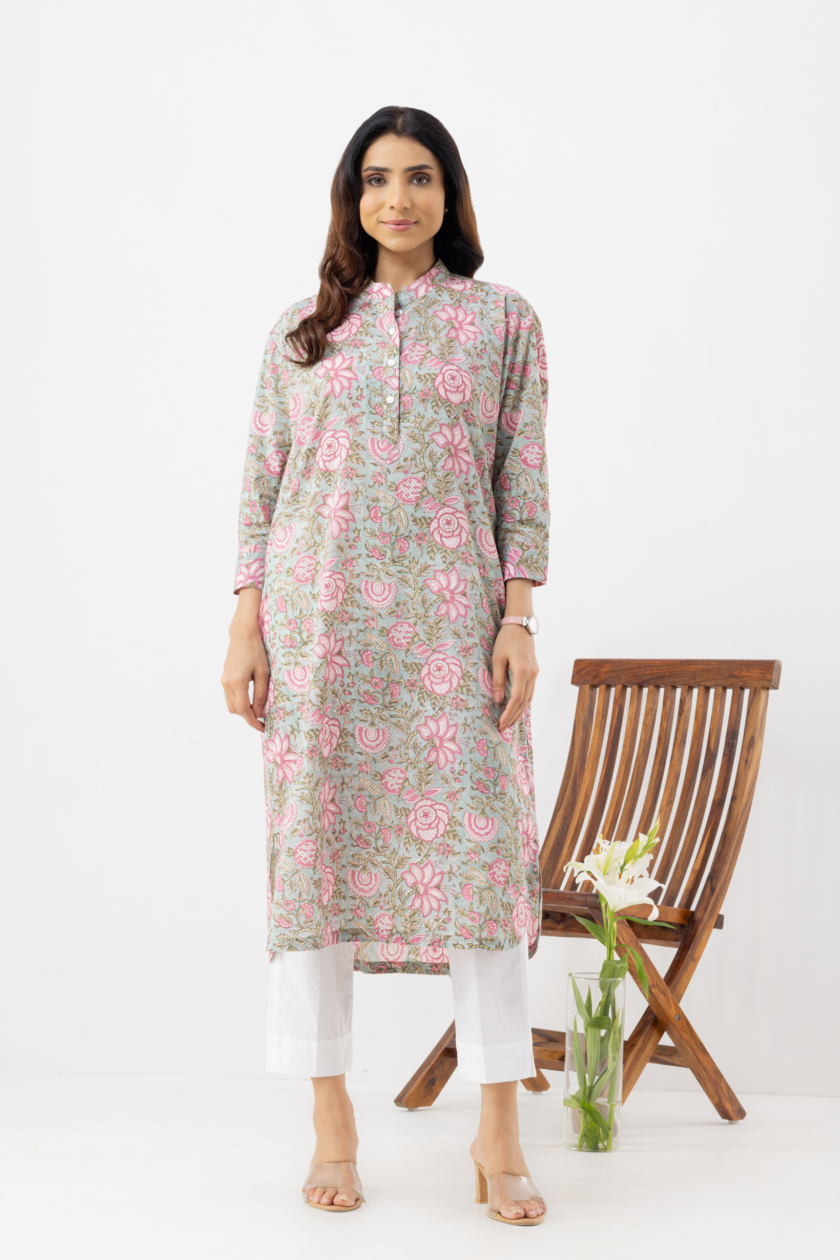 Soft Pink Floral Print Straight Kurta in...