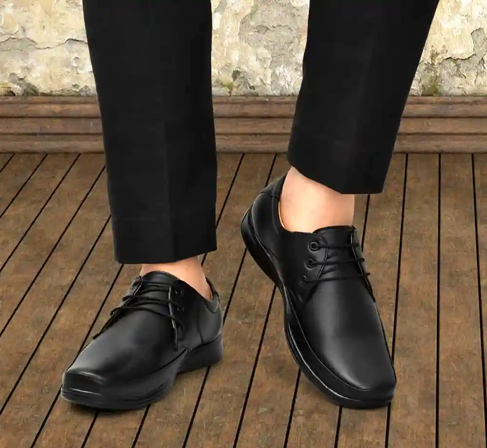 Latest Fashionable Men Formal Shoes|Blac...