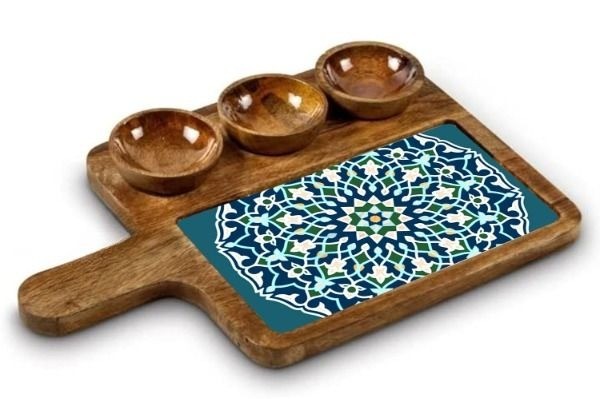 Classic Mango Wood Printed Serving Tray With Handle And Three Bowls