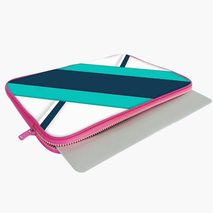 "Blue And White Stripe" Laptop Sleeves:B...