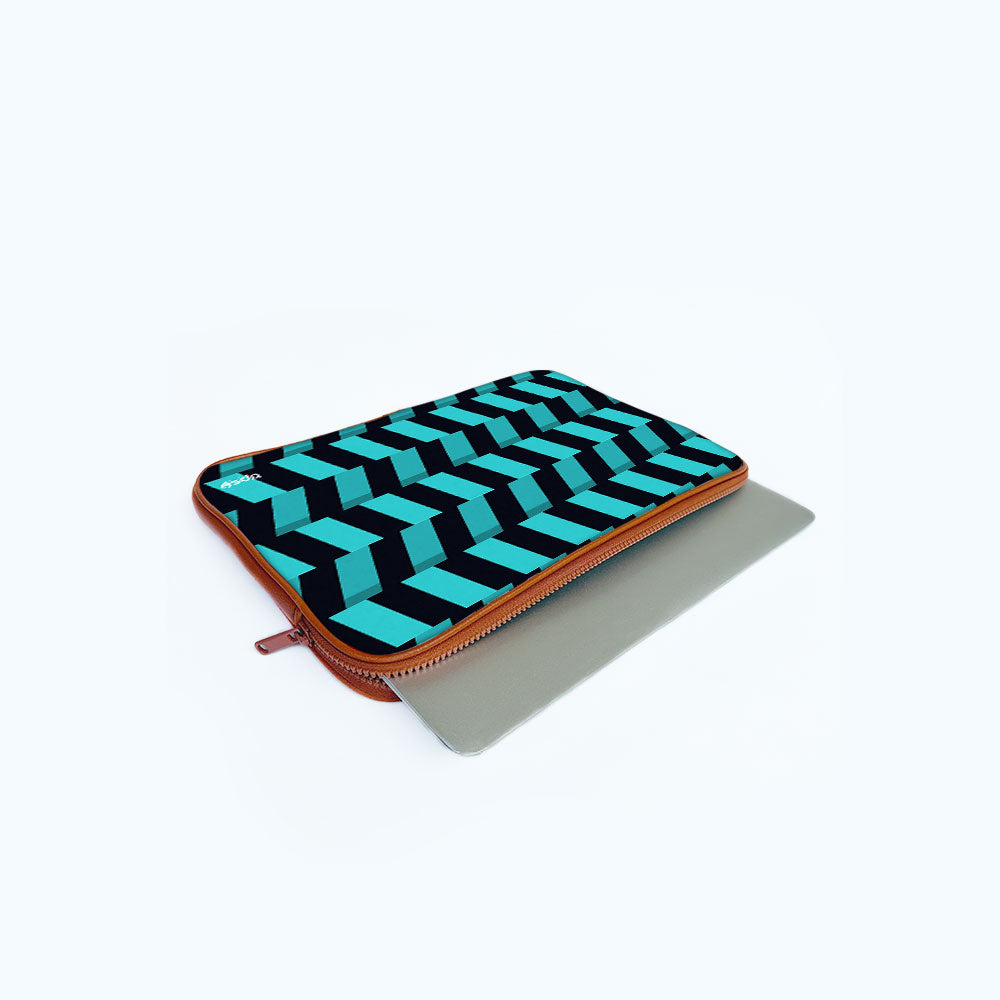 "BLACK AND BLUE STRIPE" Laptop Sleeves:B...