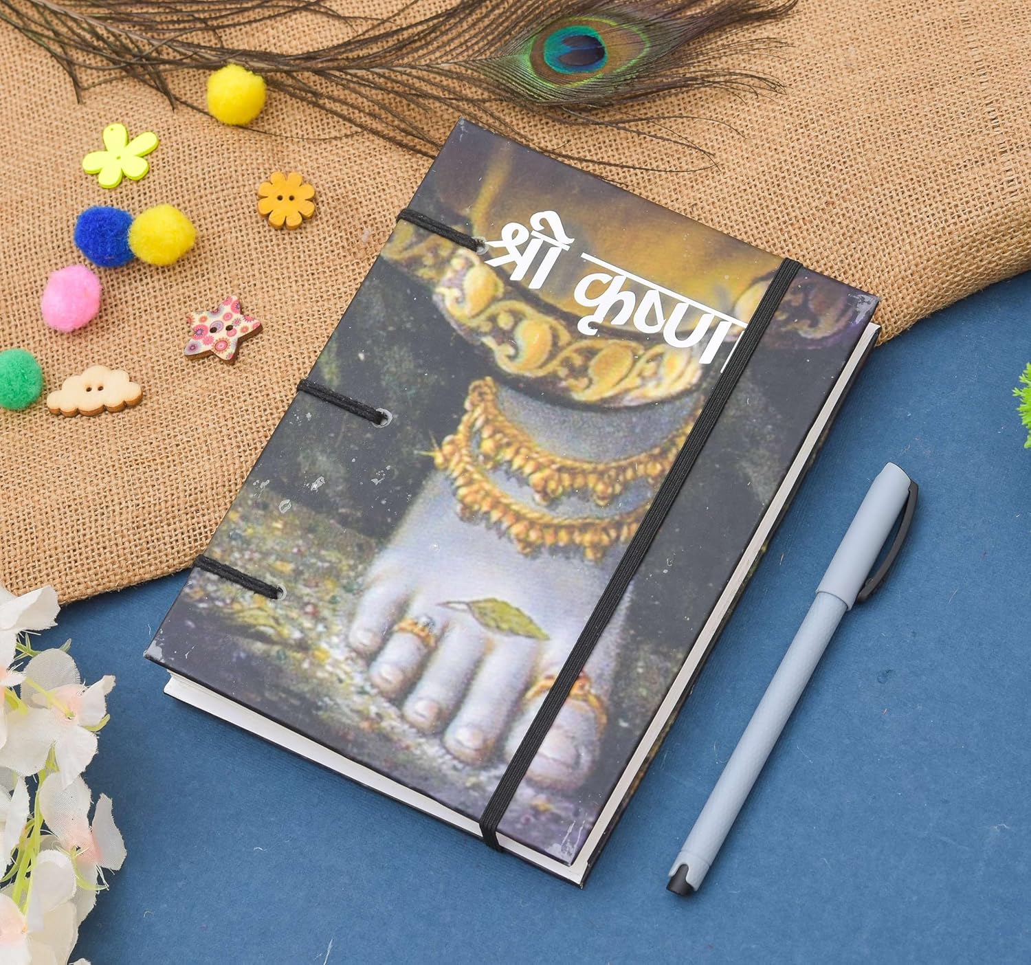 Stylish Buckle Lock Journal for Sketching and Doodling