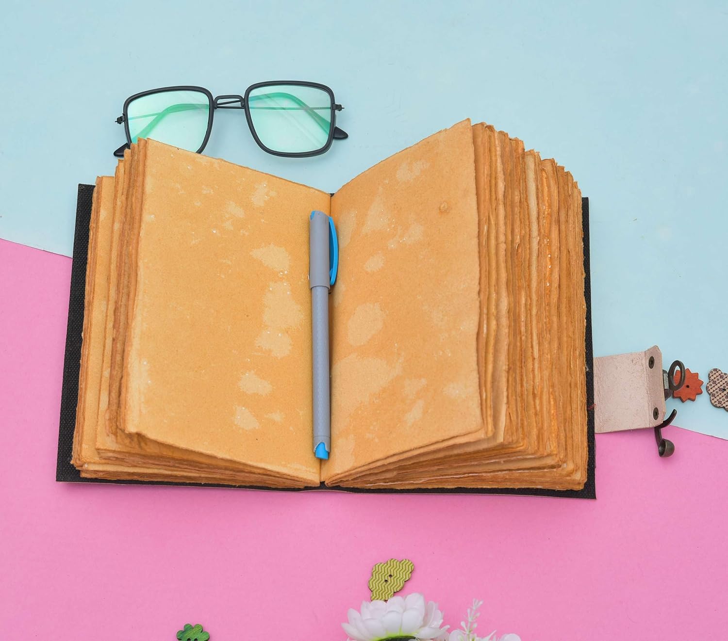 Genuine Leather Vintage Handmade Journal – Antique Paper Finish