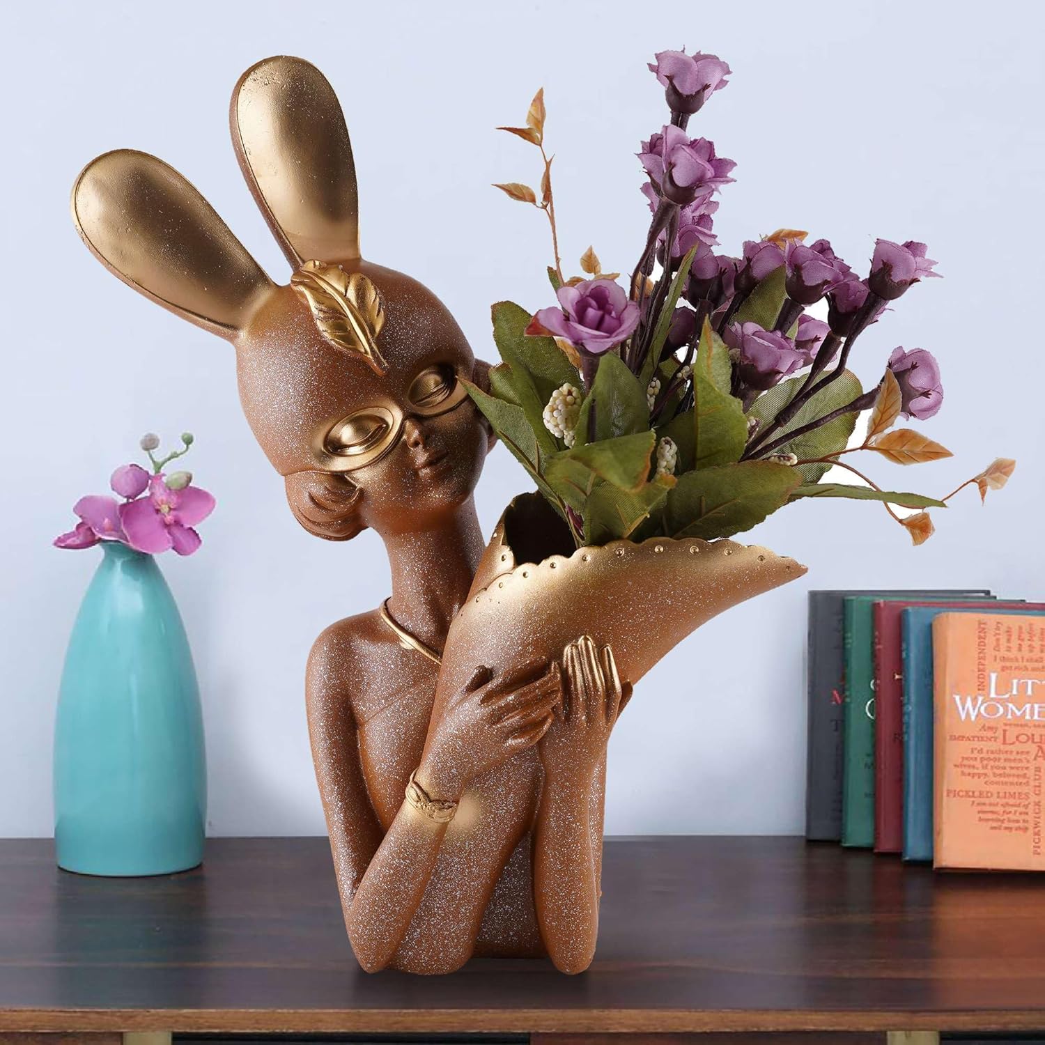 Handcrafted Floral Vase Showpiece for Li...