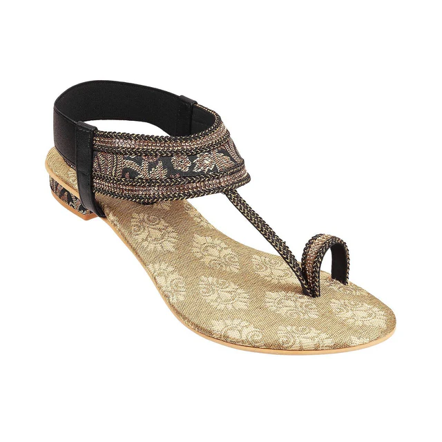 Ethnic Toe-Ring Sandals