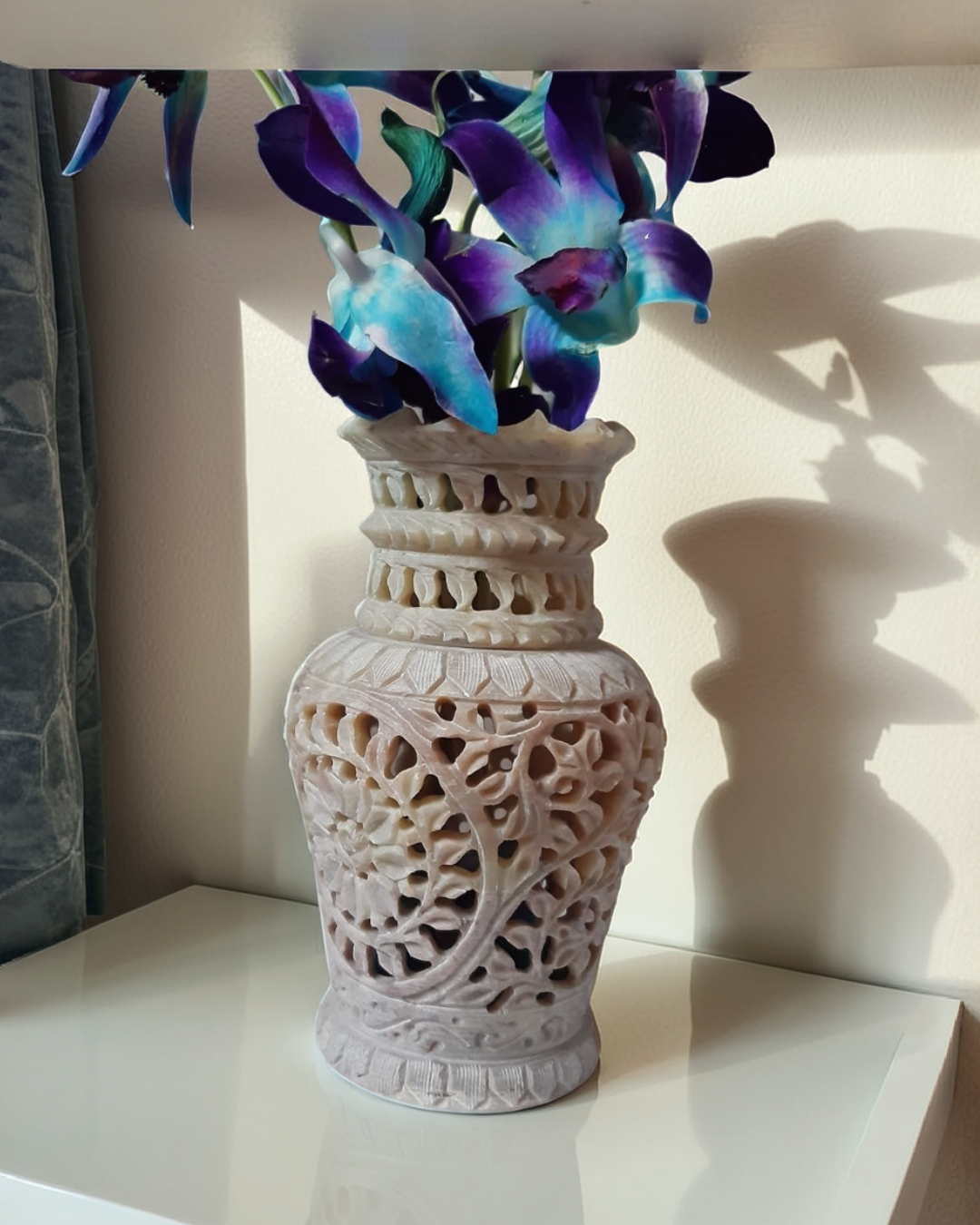 6" Soapstone Marble Flower Vase With Intricated Leaves And Flowers, Beautiful Gift And Homedecore Peice