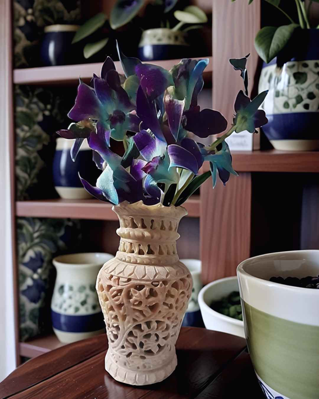 6" Soapstone Marble Flower Vase With Intricated Leaves And Flowers, Beautiful Gift And Homedecore Peice