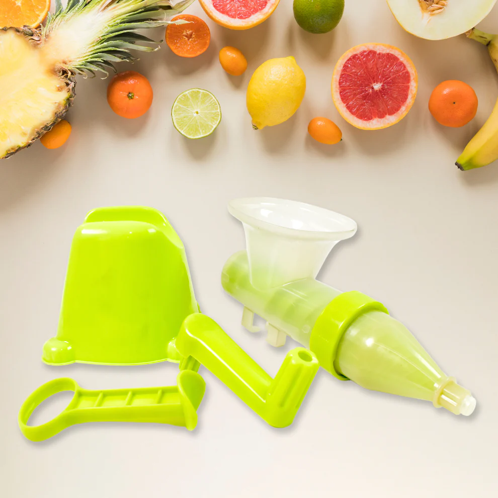 Manual Plastic Juicer for Fruits Vegetables