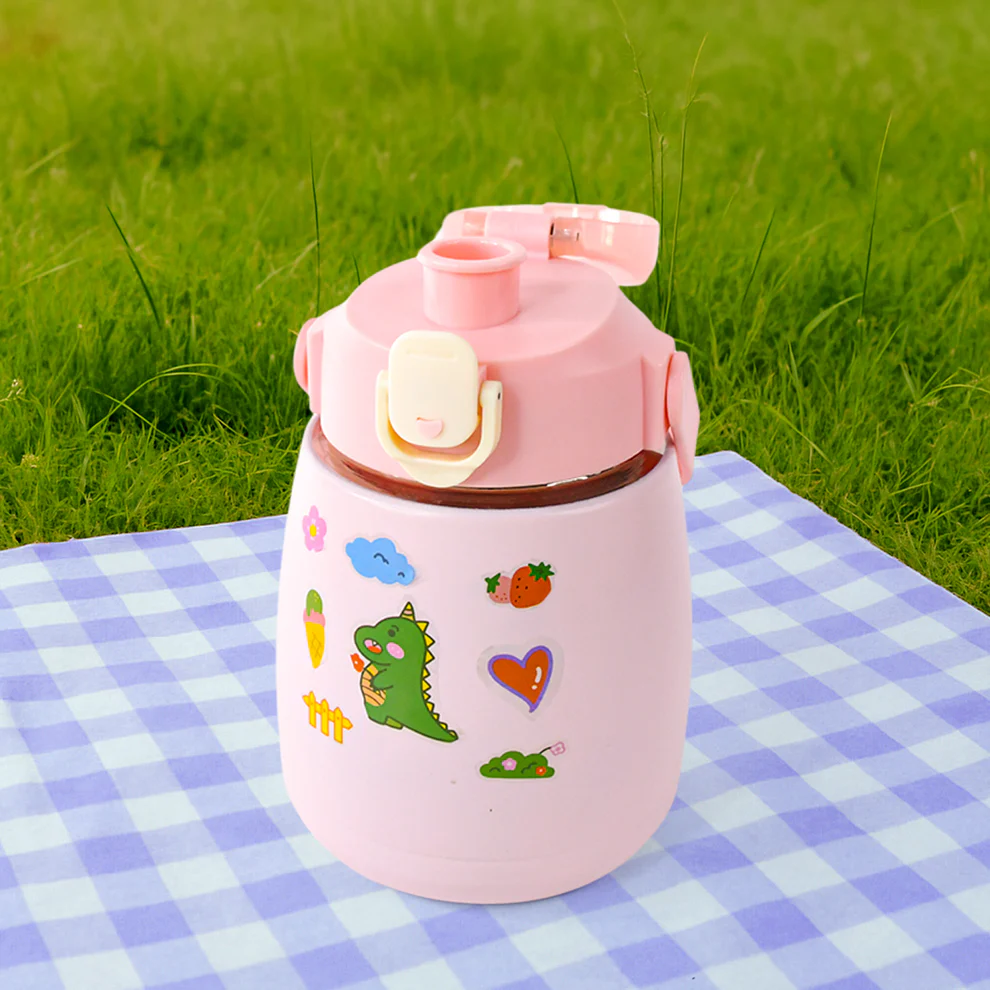 Stainless Steel Vacuum Bottle With Handle 700ml