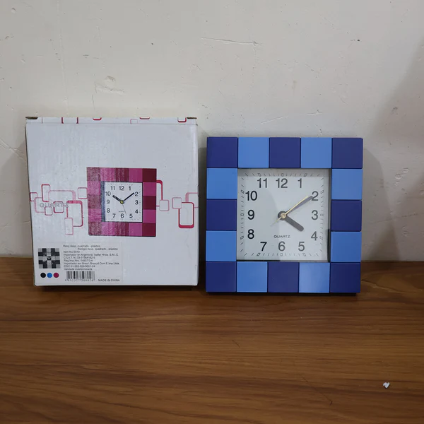 Square Quartz Table Clock for Home Decor