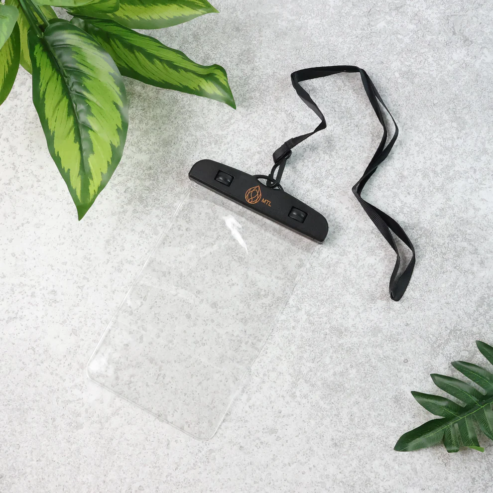 Transparent Waterproof Mobile Protective Pouch Cover