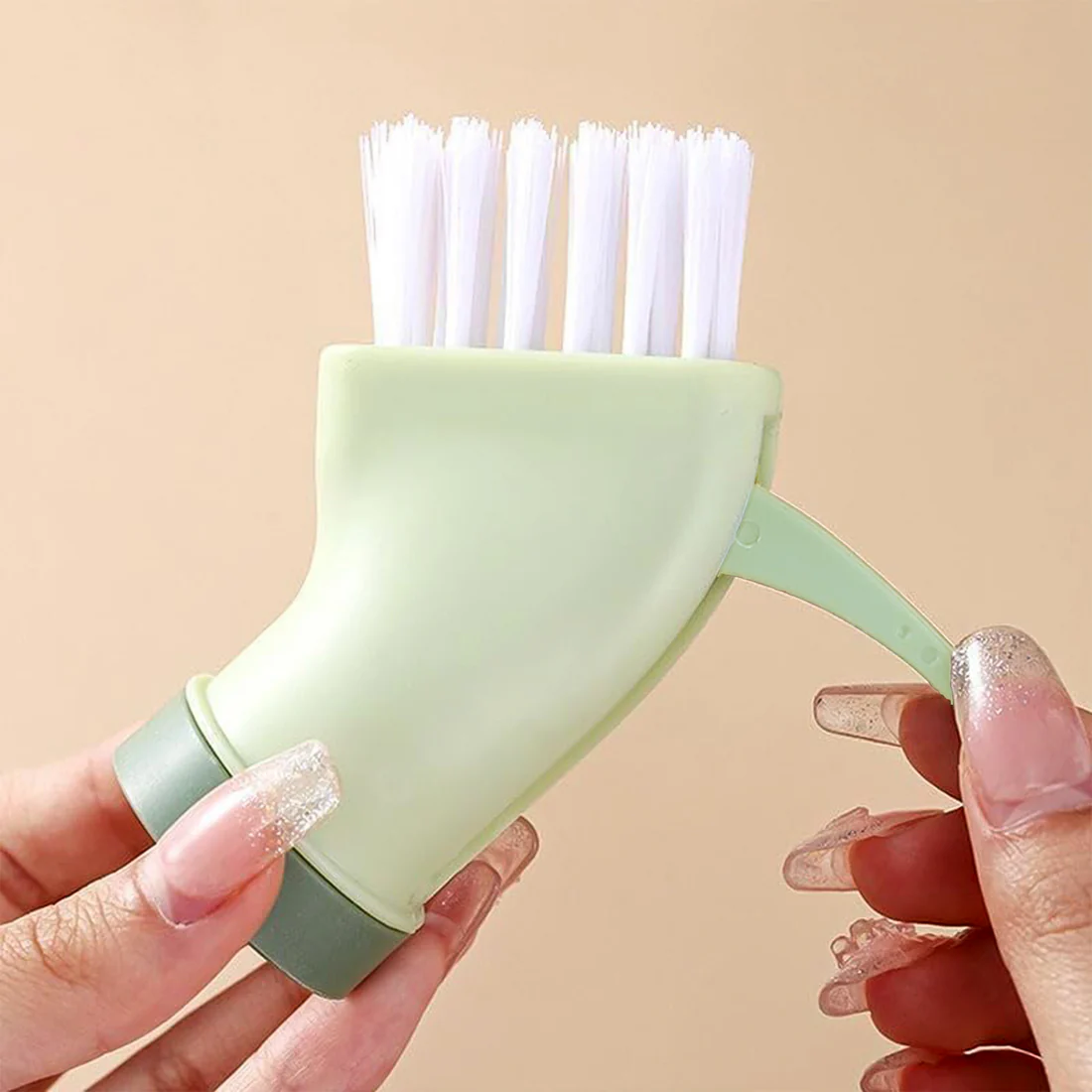 Multipurpose Bottle-Connectable Cleaning Brush with Built-In Scraper (1 Pc)