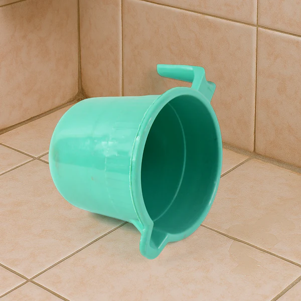 Plastic Bathroom Mug for Daily Use