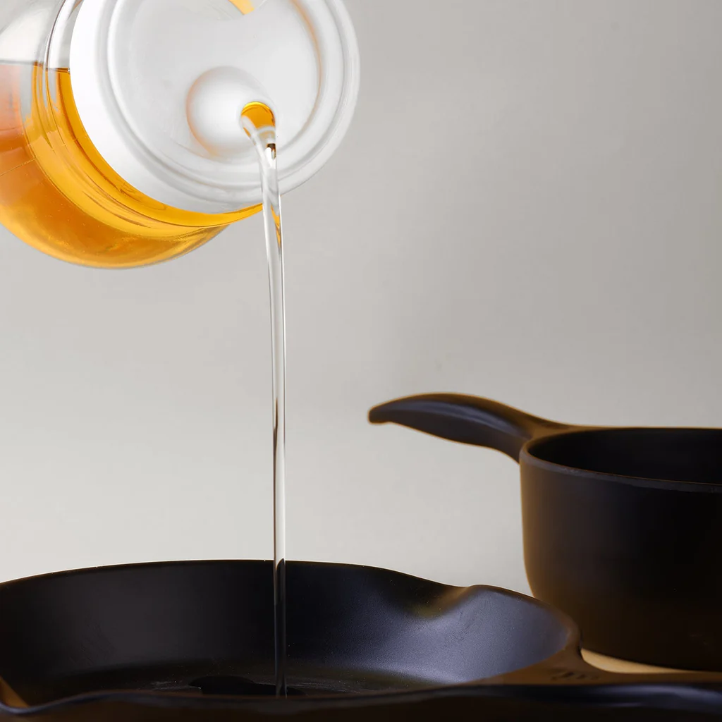 Oil Dispenser Stainless Steel with small nozzle