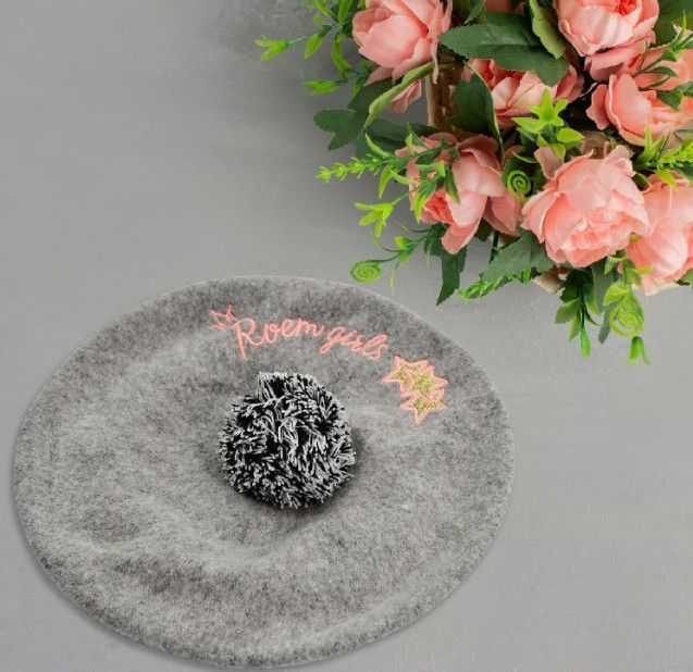 Woolen Beret Cap with Pom-Pom for Women
